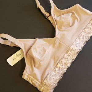 Soma Embraceable Signature wireless bra